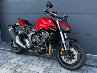 Honda CB1000 Hornet 6/2025 - 3