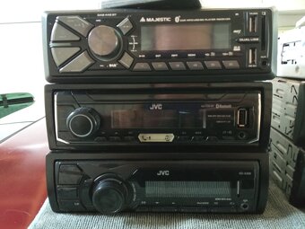 Autorádia JVC, Pioneer, Sony s BT - 3