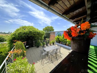 Prodej rodinného domu 213 m² s pozemkem 1427 m² - 3