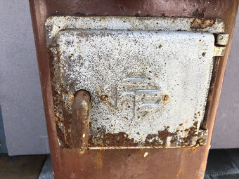 Kamna Pikolo 112 "Petry". Nálezový stav. Možný dovoz - 3