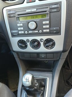 Ford Focus 1.6 16v benzi, 74kw r.v.2006, - 3