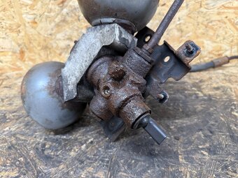 ČERPADLO PODVOZKU CITROEN C5 III 9685492280 - 3