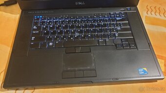 15" notebook Dell Precision M4500 Intel i7-Q720 8GB 240GB - 3