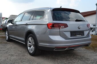 Volkswagen Passat Alltrack 2.0 TDI DSG 4motion - 3