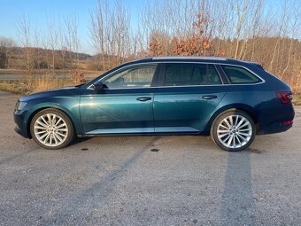 Škoda SUPERB 3 Combi 2.0 tdi - 3