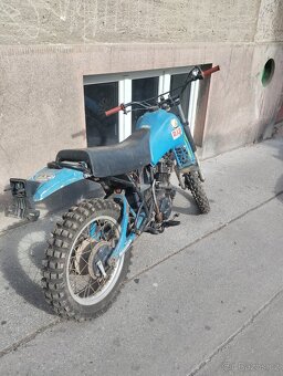 Yamaha XT550 r.v.1982, bez TP, nepojízdná - 3