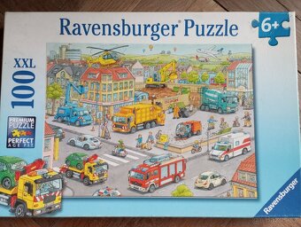 Ravensburger Puzzle Křižovatka s autama 100 dílků - 3