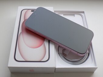 APPLE iPhone 15 128GB Pink - ZÁRUKA - TOP STAV-95%bat. - 3