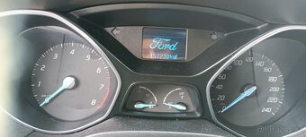Ford Focus mk3 , 1.6 r.v.2011 benzín - 3
