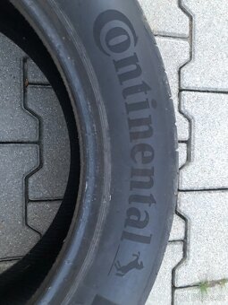 Pneu 215/55 R17 - 3