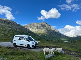 Campervan Ford Transit Custom L2H2 (2017) - 3