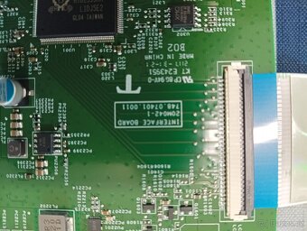 Interface board z monitoru DELL P2722HE - 3