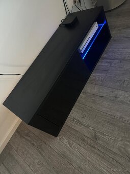 Konferenční stolek + tv stolek - 3