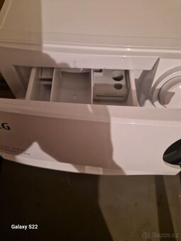 AEG ProSense™ 6000 LFR61844BC - 3