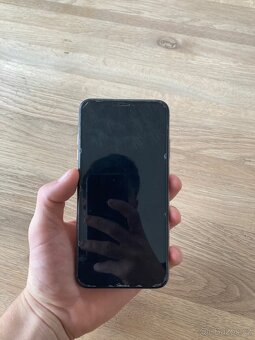 Apple iPhone xs max 256gb-baterie 78%- zachovalý stav - 3