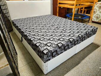 Letiště s úložným prostorem bílo černé - 3