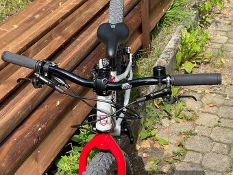 Commencal Ramones 24, skvělé dětské trailové kolo - 3
