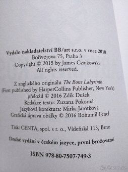 Labyrint z kostí - James Rollins - 3