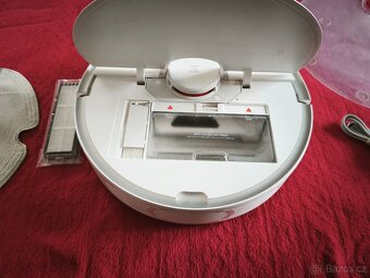 Prodám Robotický vysavač Roborock S502-00 . - 3