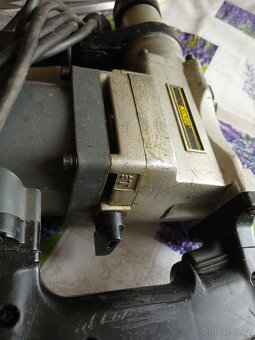 Bourací vrtací kladivo - 3