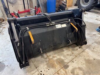 Lopata (lžíce) na čelní nakladač - 3