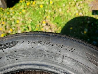 Fabia, Meriva letní Dunlop 185/60/15. - 3