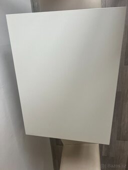 jídelní stůl se židlemi - 3