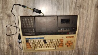 Nabízím počítač Sharp MZ-720 . - 3