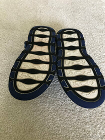 Sandály zn.Crossroad vel.33 - 3
