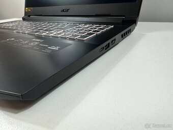 Acer Nitro AN517-75Q7 - 3