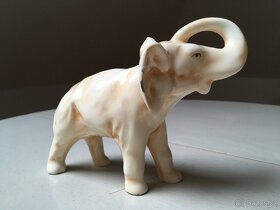 Porcelánový slon Royal Dux - 3