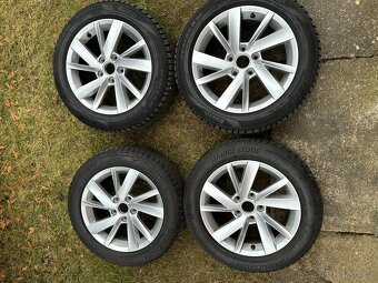 Originální kola VW 6,5J x 16H2 ET46 205/55 R16 - 3