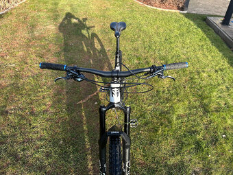 Rockmachine Blizzard 50-297 custom stavba - 3