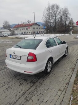 Škoda Octavia 1.6.MPI facelift Bílá - 3