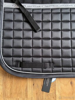 Podsedlova decka Equestrian Stockholm DL black - 3