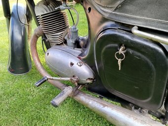 Jawa 250/353 kývačka - 3