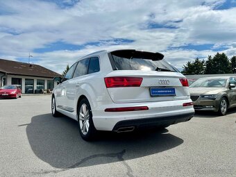 Audi Q7 3.0 TDI 200 KW S-line 7 Míst - CZ - 3