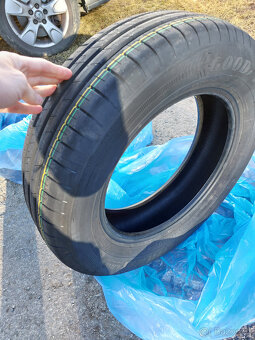 Nepoužité GoodYear Efficient Grip Performance 185/65 R15 88H - 3