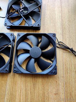 PC ventilátory a příslušenství - 3