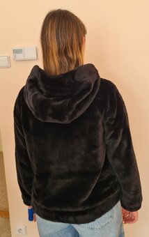 PLYŠOVÁ BUNDA vel. 164/XS - bezvadný stav - 3