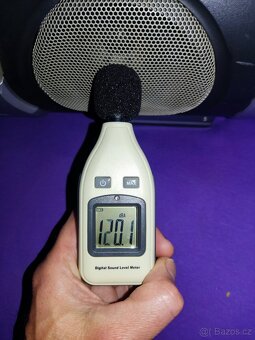 Ghetto RMGF/CD/MP3 obluda JVC-RV-NB10B - 3