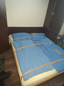 Sklopne dvouluzko a dve skrine - 3