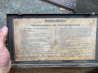 Německá vojenská lékárnička z druhé světové války 1943 - 3