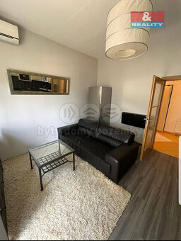 Prodej bytu 2+kk, 40 m², Praha, ul. Českomoravská - 3