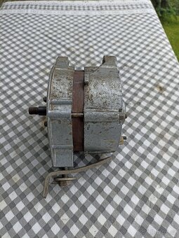 VAZ 2101 - alternátor - 3