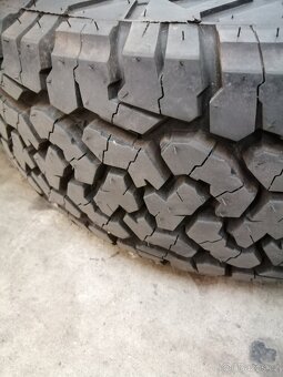 225/75r16 - 3