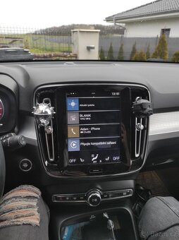 Volvo XC40 - 3