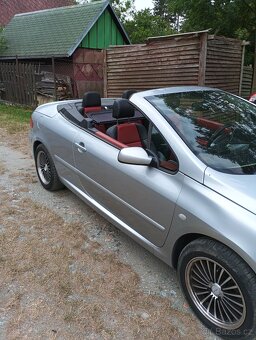 Peugeot 307CC se stahovací střechou - 3