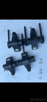 Prodám hlavu motoru 1.9TDI/ 2.0TDI -038 103 373 R - 3