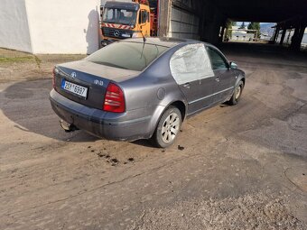 Škoda Superb 2.5tdi R.v 2004, najeto 390tis, tažné zařízení, - 3